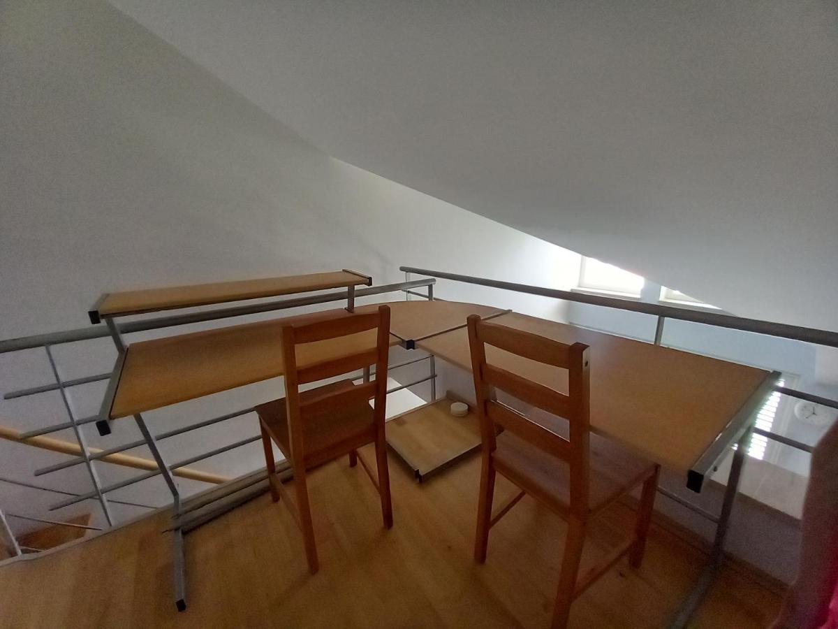 25 King's Landing In Apartmán Supetar